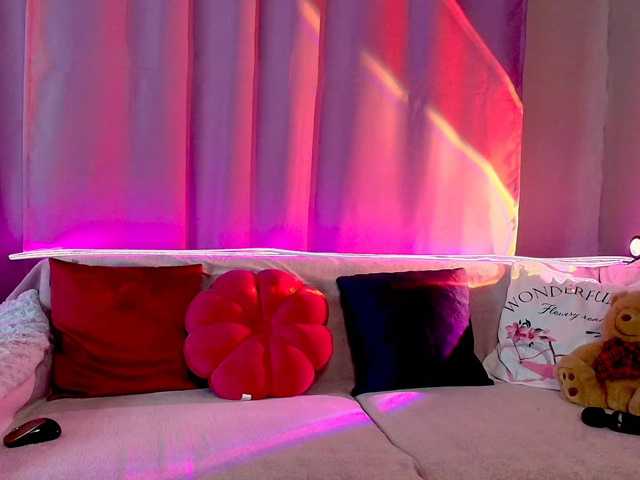 Rimmona live cam on BongaCams