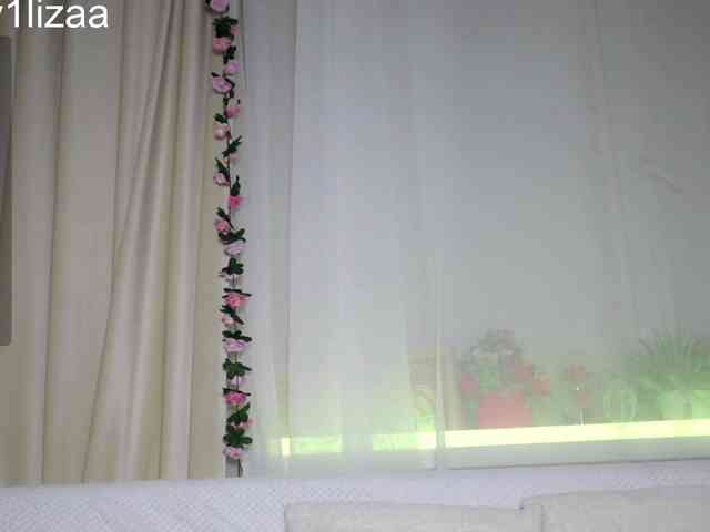 only1liza's live room