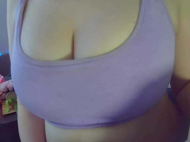 Leysun7's BongaCams show and profile