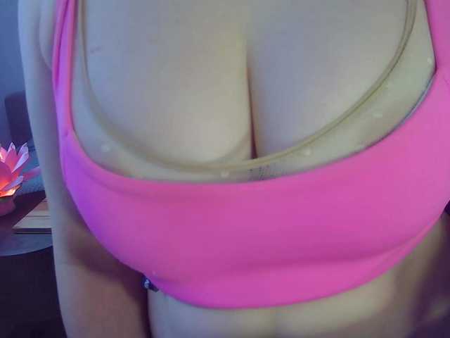 Leysun7 live webcam show