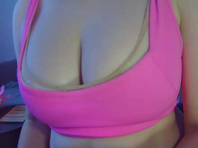 Leysun7 live webcam show