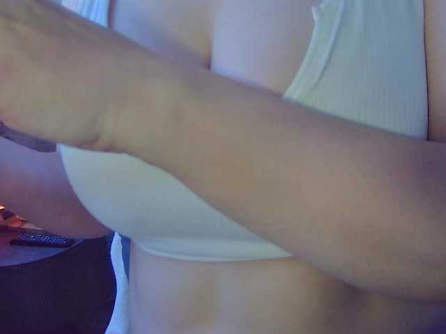 Leysun7 live cam on BongaCams