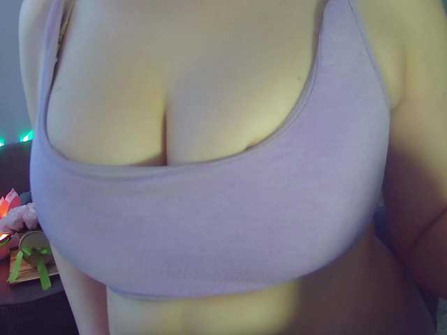 Leysun7's BongaCams show and profile