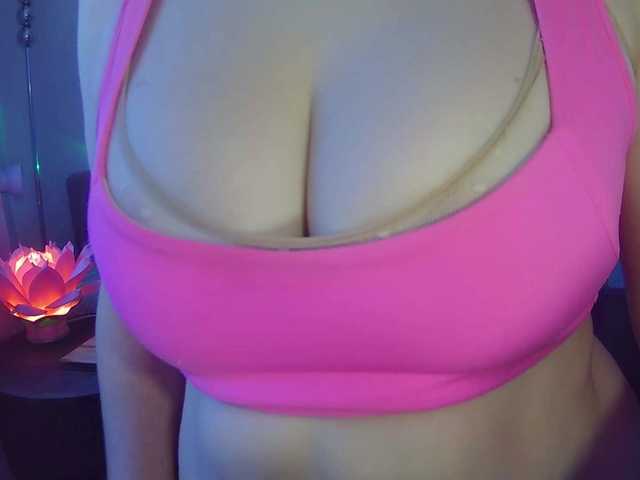 Leysun7 live webcam show