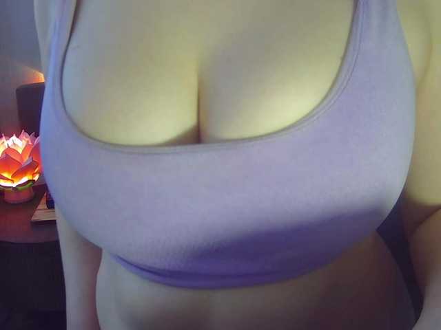 Leysun7's BongaCams show and profile