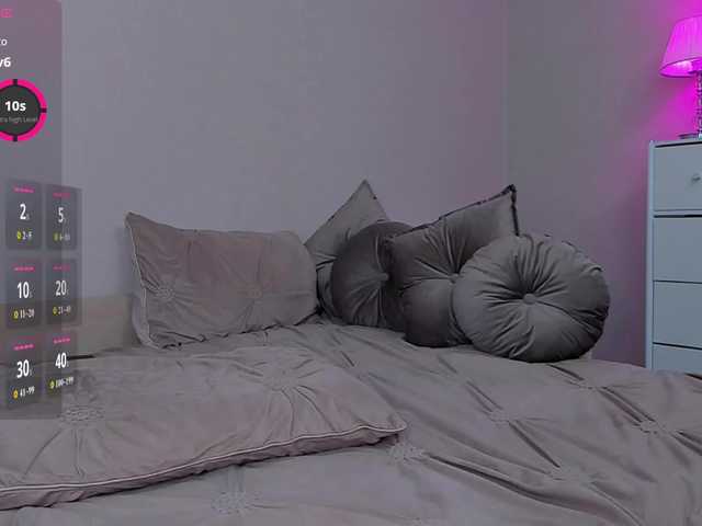 Linda-3 teen (18+) live cam