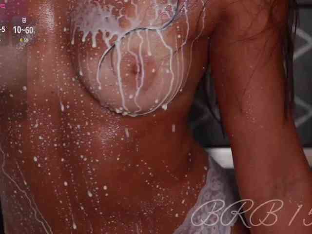 -Linda- webcam