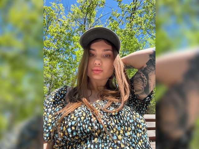  -EmilyBaby- chat room