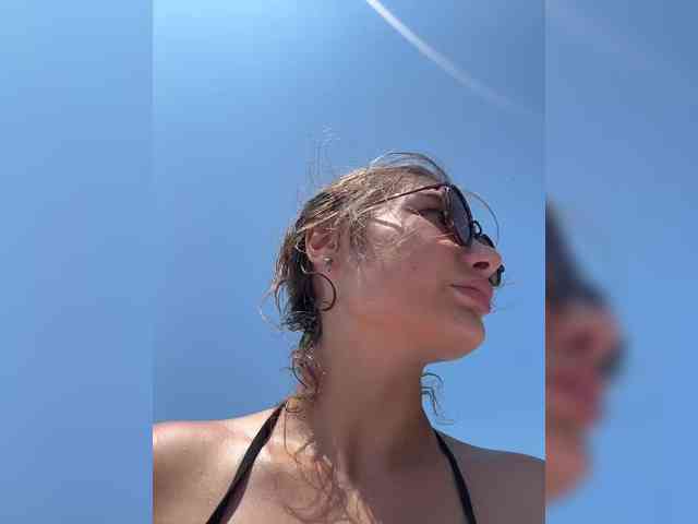 -EmilyBaby- webcam