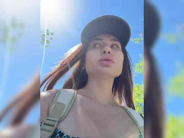 -EmilyBaby- Live Webcam on BongaCams