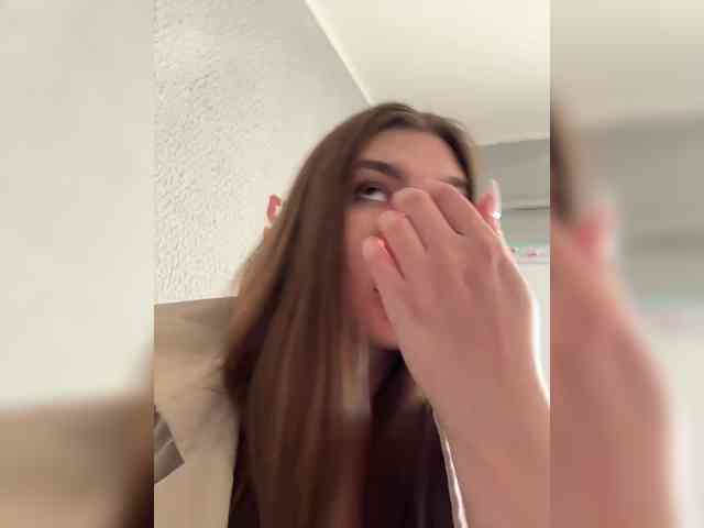 -EmilyBaby- webcam