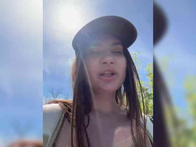 -EmilyBaby- webcam