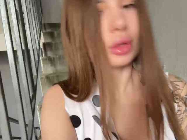 -EmilyBaby- webcam