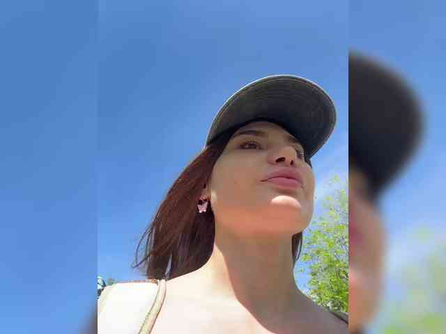 -EmilyBaby- webcam