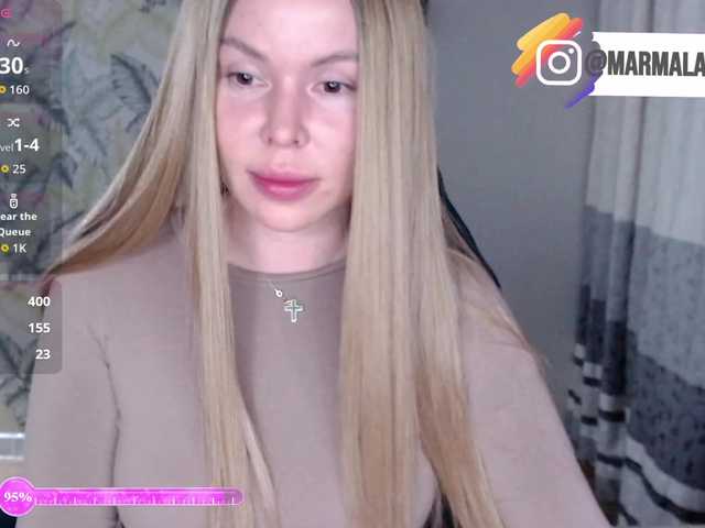 Foxymoxy19 live cam on BongaCams