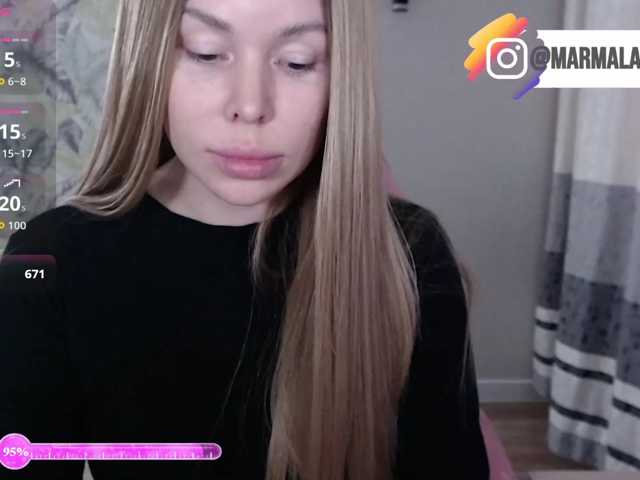 Foxymoxy19 live cam on BongaCams