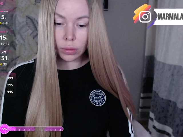Foxymoxy19 live cam