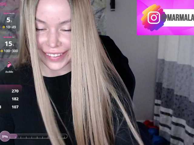 Foxymoxy19 live cam on BongaCams