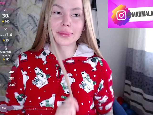 Foxymoxy19 live cam on BongaCams