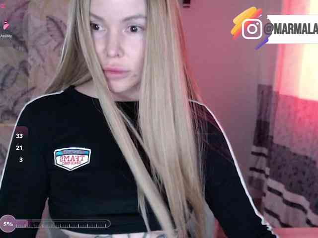 Foxymoxy19 Live Webcam on BongaCams