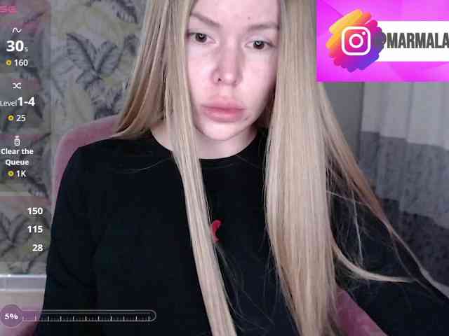 Foxymoxy19 Live Webcam on BongaCams