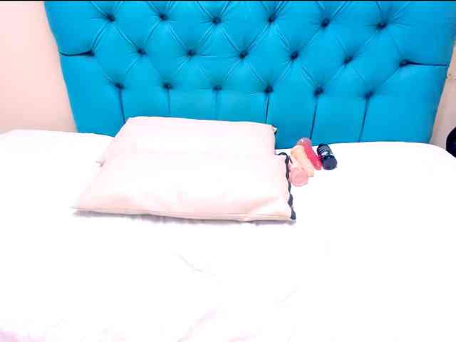 Nayla-Garner webcam