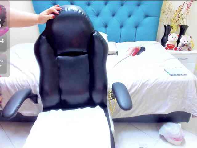 Nayla-Garner webcam