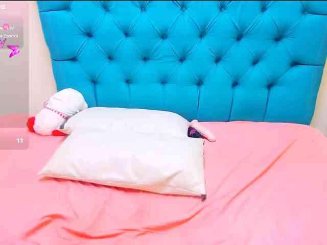 Nayla-Garner webcam