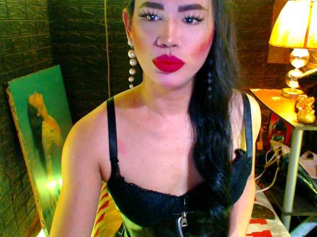 filthyqueenXX live cam