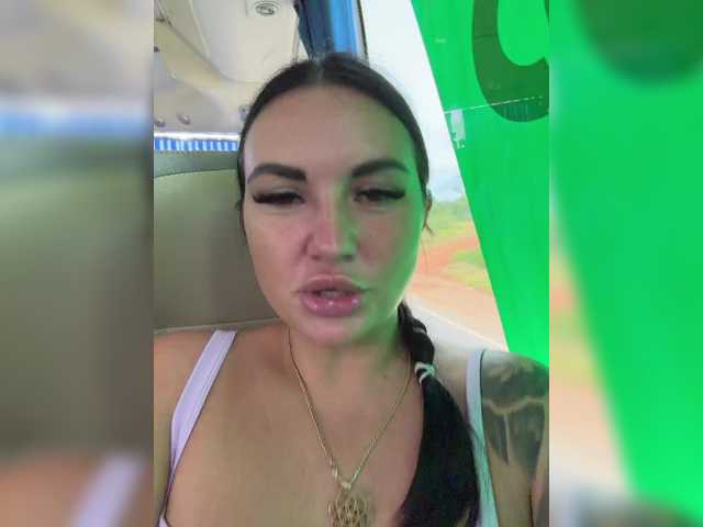 TokionaJoe live cam on BongaCams