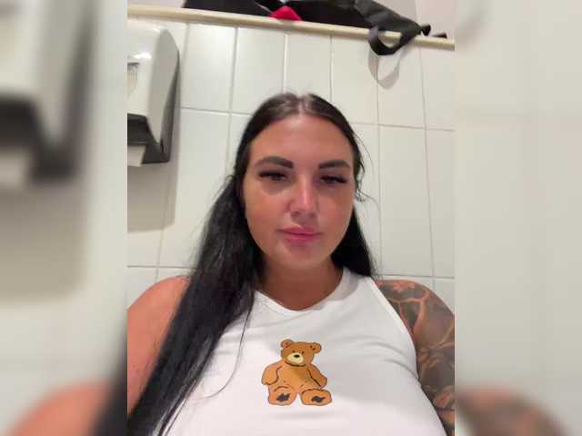 TokionaJoe live webcam show