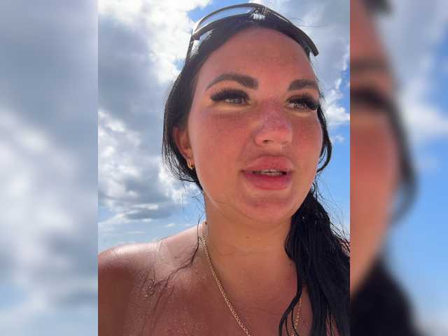 Sex chat gratuit in direct cu TokionaJoe pe BongaCams