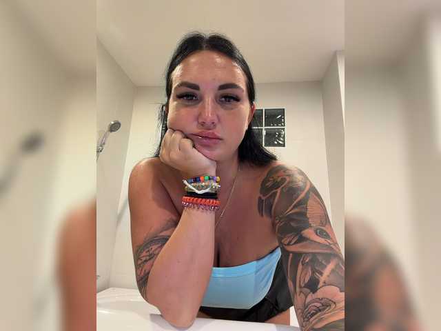 TokionaJoe live cam on BongaCams