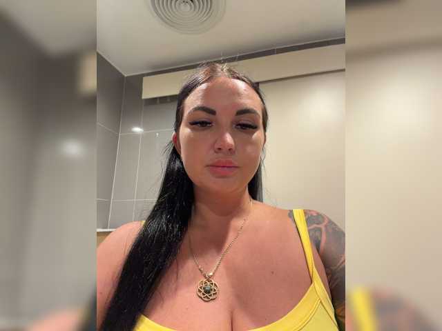 TokionaJoe live cam on BongaCams