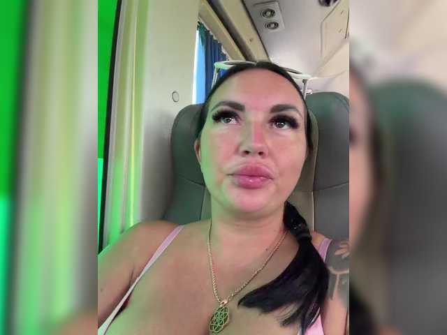 Sex chat gratuit in direct cu TokionaJoe pe BongaCams