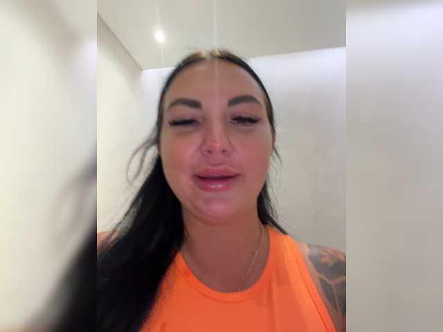 KROSHKA_N — live female cam