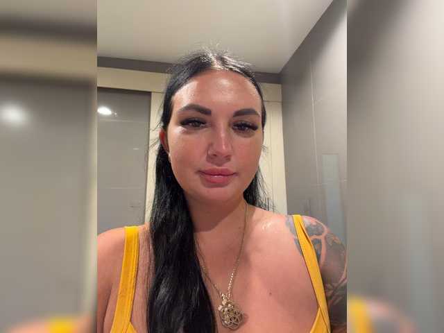 TokionaJoe live cam on BongaCams