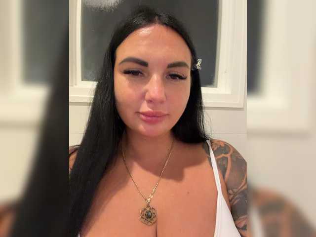 TokionaJoe live cam on BongaCams