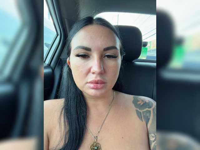 TokionaJoe live cam on BongaCams