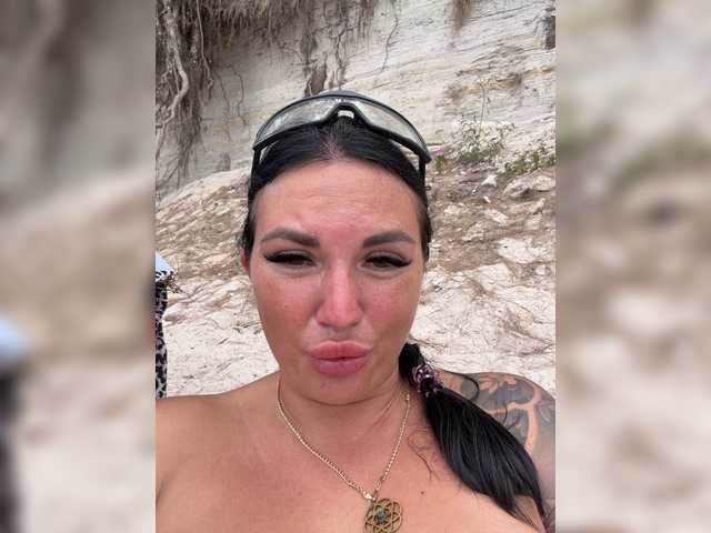 TokionaJoe's BongaCams show and profile