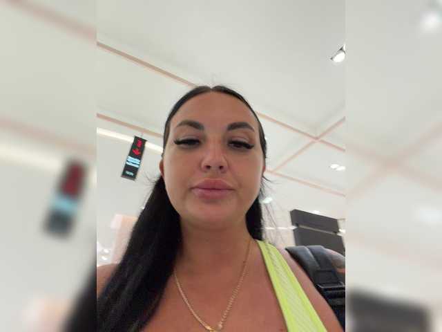 TokionaJoe live cam on BongaCams