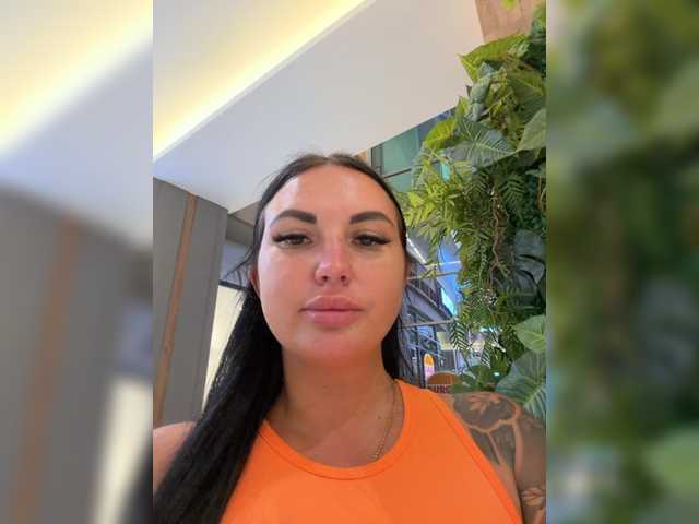 KROSHKA_N — live female cam