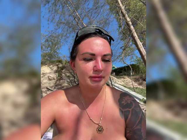Sex chat gratuit in direct cu TokionaJoe pe BongaCams