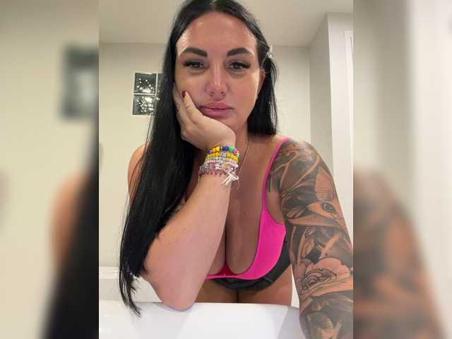 TokionaJoe live cam on BongaCams