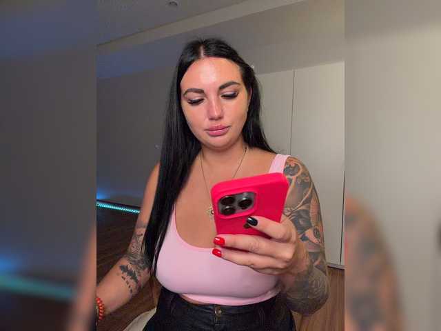 TokionaJoe live cam on BongaCams