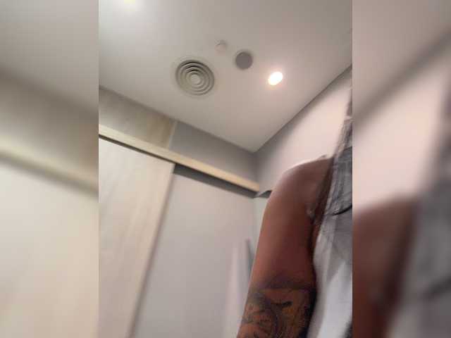 TokionaJoe live webcam show