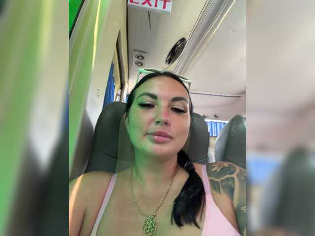 Sex chat gratuit in direct cu TokionaJoe pe BongaCams