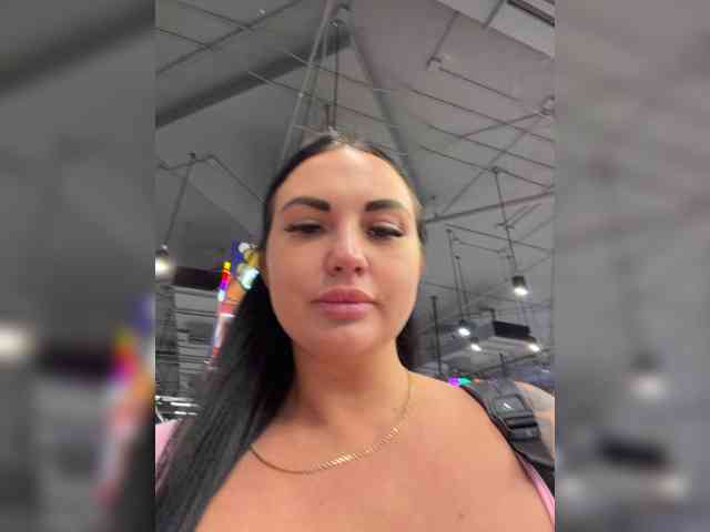 live voyeur webcam TokionaJoe