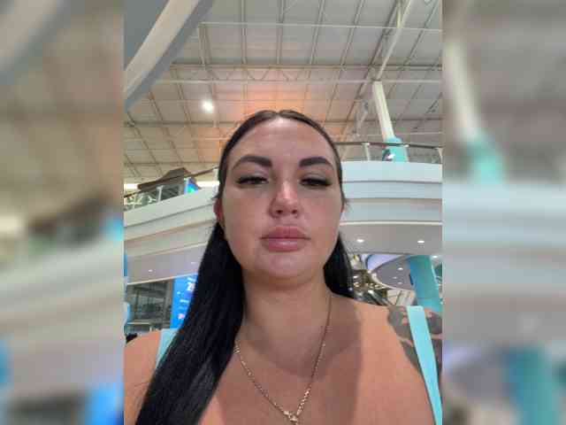 live voyeur webcam TokionaJoe