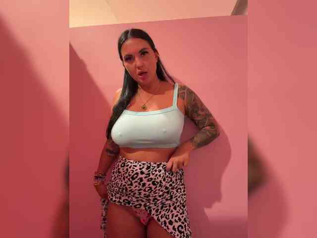 Kroshka_n's cam show statistics and live stream